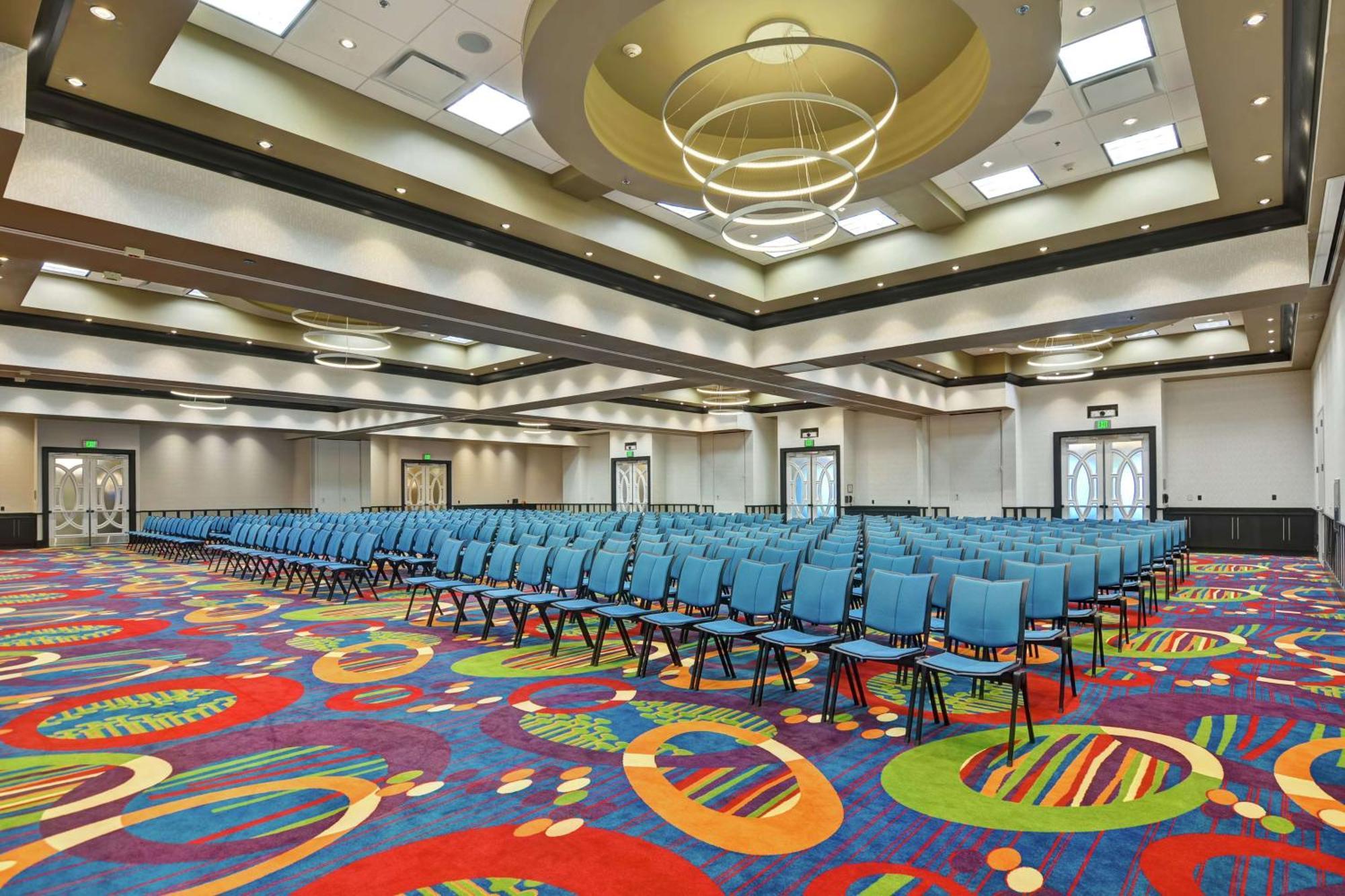 Hilton Garden Inn Raleigh/Crabtree Valley Esterno foto